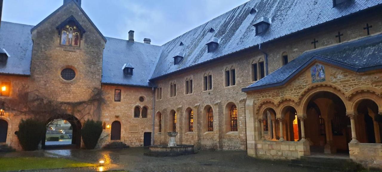 Les Gites & Chambres D'Hotes De La Ferme De Rosiere Houdrigny Екстериор снимка